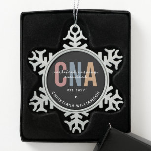 Aangepaste CNA Retro Certified Nursing Assistant-c Tin Sneeuwvlok Ornament