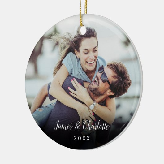 Aangepaste datum voor foto-script keramisch ornament (Links)