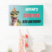 Aangepaste Dinosaur Dinomiet Monogram 5e Verjaarda Spandoek (Insitu)