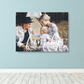Aangepaste familiefoto met aangepaste naam canvas afdruk (Insitu (Houten vloer))
