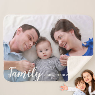Aangepaste familiefoto Modern script gepersonalise Sherpa Deken