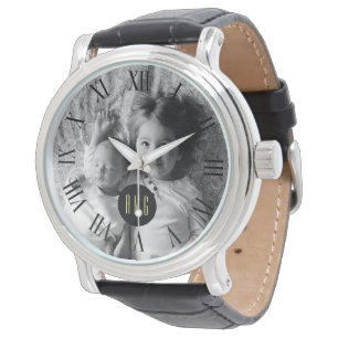 Aangepaste familiefoto   Monogram   Roman Numeral  Horloge