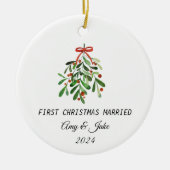 Aangepaste Foto eerste kerst getrouwd Keramisch Ornament (Voorkant)