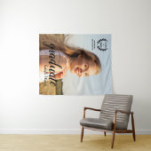Aangepaste foto Elegant Script Afstudeerder Party Wandkleed (In Situ (horizontaal))
