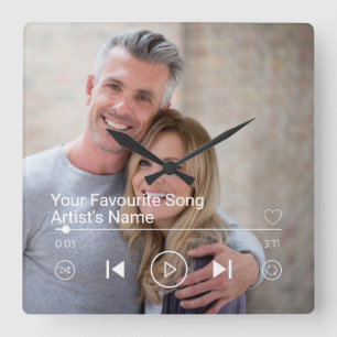 Aangepaste foto- en muziek-afspeellijst vierkante klok