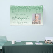 Aangepaste foto groene glitter Drip 70th Birthday Spandoek (Beurs)