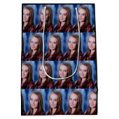 Aangepaste foto-inkolling op maat medium cadeauzakje (Achterkant)