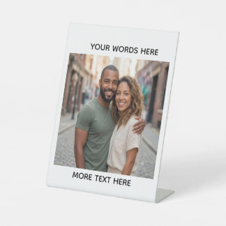 Aangepaste foto & tekst gepersonaliseerd T-shirt | Reclamebord Met Voetstuk