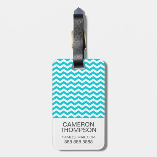 Aangepaste foto White en Aqua Zig Zag Pattern Bagagelabel (Achterkant verticaal)