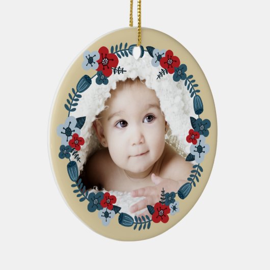 Aangepaste Fotonaam Datum Scandinavische Bloemenkr Keramisch Ornament (Rechts)