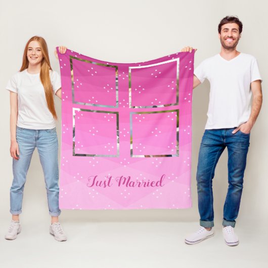 Aangepaste foto's op roze fleece deken (In situ)