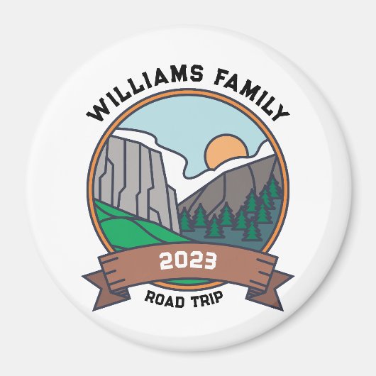Aangepaste gezinshereniging Road Trip Mountain Magneet (Voorkant)