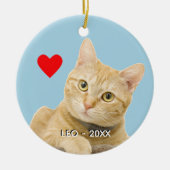 Aangepaste Ginger Tabby Cat Foto op lichtblauw Keramisch Ornament (Voorkant)