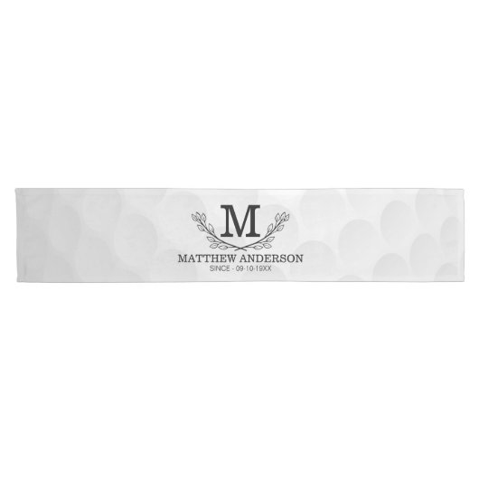 Aangepaste Golf Ball Pattern Name Monogram Age Korte Tafelloper (Horizontaal)
