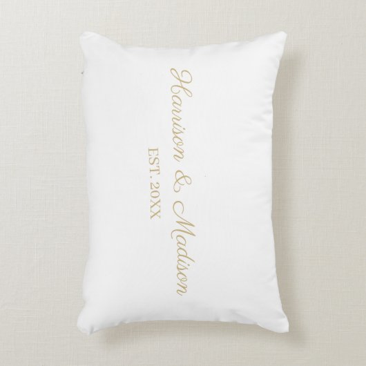Aangepaste gouden scriptkoppel naamdatum bruiloft accent kussen (Voorkant(Verticaal))