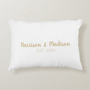 Aangepaste gouden scriptkoppel naamdatum bruiloft accent kussen