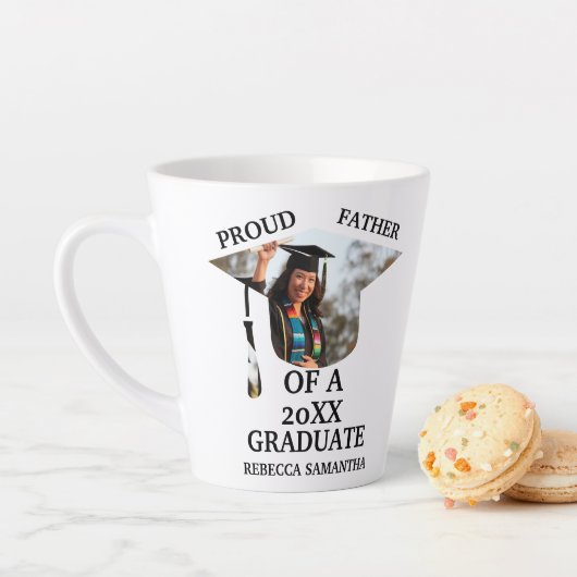 Aangepaste graafkap tassel foto trotse vader latte mok (In situ)