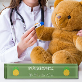 Aangepaste groene anananasappel voor pediatrische  naambordje