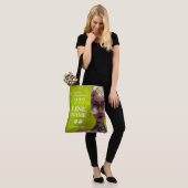 Aangepaste groene zwarte Sorority Art Tote Bag (Op model)