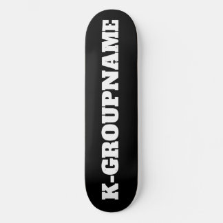 AANGEPASTE GROEPSNAAM KPOP (MINIMALIST) SKATEBOARD