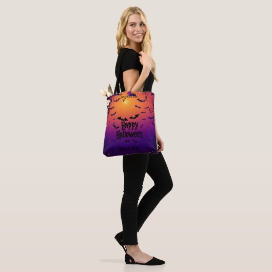 Aangepaste Halloween met vleermuizen en Spooky Sun Draagtas (Op model)