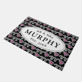 Aangepaste heer en mevrouw roze hartpatroon welkom deurmat (Schuin)