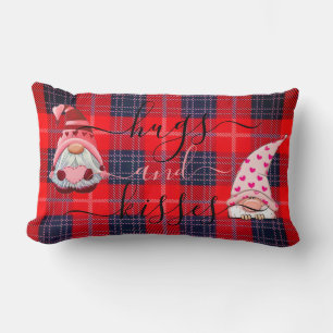 Aangepaste HUGS en KISSES Gnome Buffalo Plaid Vale Kussen
