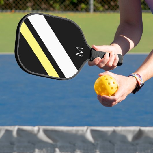 Aangepaste initiaal diagonale lijnen zwart pickleball paddle (Insitu)