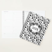 Aangepaste Jaarlijkse Zwarte En Witte Datum Planner (Display)