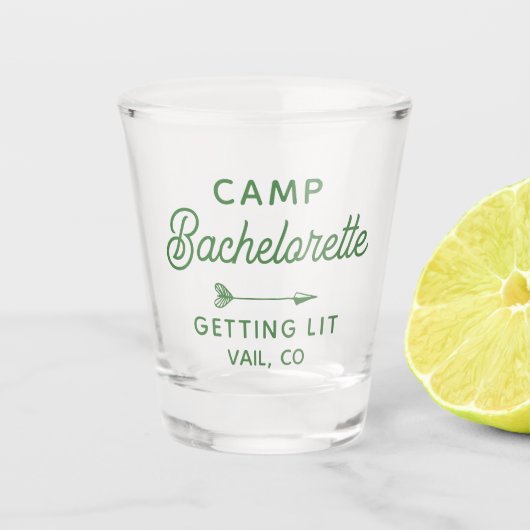 Aangepaste Kamp Bachelorette Wordt Heet Shot Glas (Voorkant)