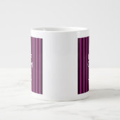 Aangepaste KEEP CALM Jouw tekst Fuchsia Stripes Jumbo Beker (Voorkant)