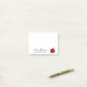 Aangepaste kleuterschool-leraar rode appel post-it® notes (Op bureau)