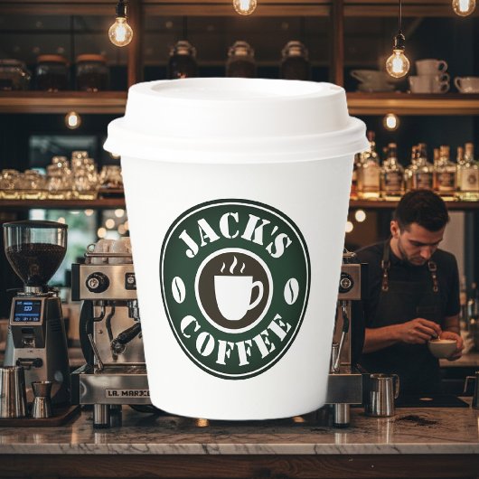 Aangepaste koffiekopjes op papier met dekstofartik papieren bekers