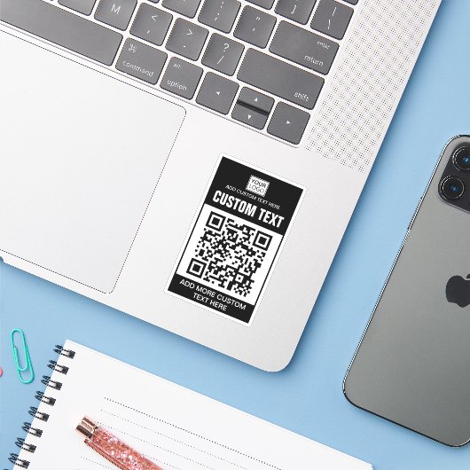 Aangepaste logo, QR-code en Sticker tekst (Laptop met iPhone)