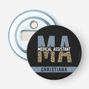 Aangepaste MA Medical Assistant-lade afdrukken Button Flesopener