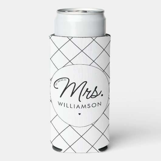 Aangepaste mevrouw Est. Moderne Elegante Script Pa (Seltzer Achterkant)