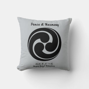 Aangepaste minimalistische Japanse familie Crest Kussen