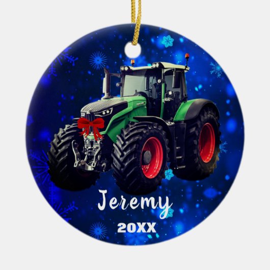 Aangepaste moderne Green Tractor "Kerstmis 20XX" Keramisch Ornament (Voorkant)