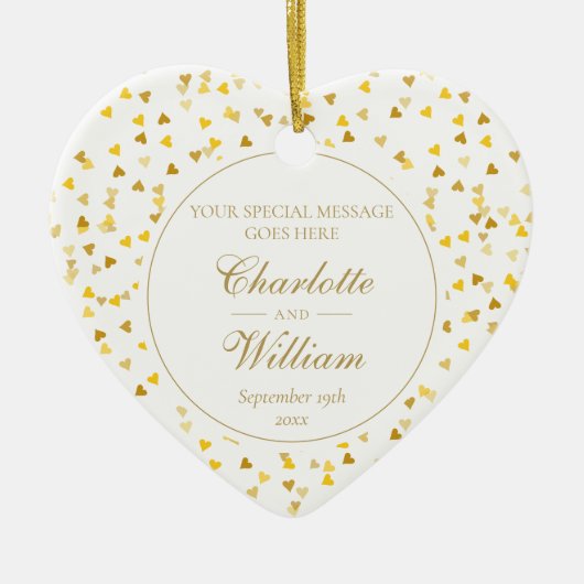 Aangepaste monogram goudharten Confetti bruiloft Keramisch Ornament (Voorkant)