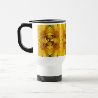 Aangepaste monogram initiaal naam madeliefje bloem reisbeker
