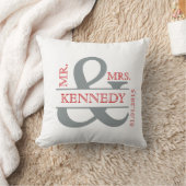Aangepaste monogram keepaardse bruiloft kussen (Deken)