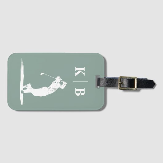 Aangepaste Monogram Sage Groen Wit Gepersonaliseer Bagagelabel (Voorkant (horizontaal))