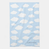 Aangepaste Monogram Schattigee Girly Blue Cloud Gi Theedoek (Verticaal)