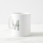 Aangepaste monogram scriptnaam Sage Green Koffiemok (Voorkant links)