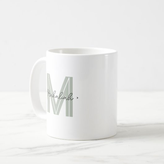 Aangepaste monogram scriptnaam Sage Green Koffiemok (Voorkant links)