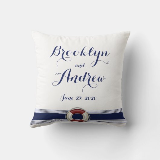 Aangepaste Monogrammed White Nautical Wedding Kuss Kussen (Achterkant)