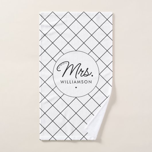Aangepaste Mrs Est. Modern Elegant Script Pas getr Bad Handdoek (Handdoek)