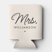 Aangepaste Mrs Est. Modern Elegant Script Pas getr Blikjeskoeler (Achterkant)