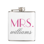Aangepaste Mrs Wedding Flask | Bride-to-be Gifts Heupfles (Voorkant)