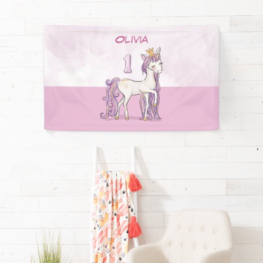 Aangepaste naam 1e verjaardag roze paard met kroon spandoek (Insitu)